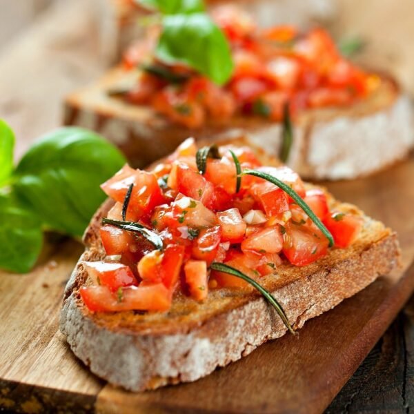 Bruschetta with Tomatoes or brócoli